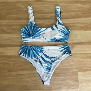 White Blue Palm Tank Bikini Swimsuit Women’s Size M - Preowned, Clean